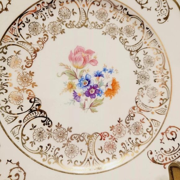 Vtg Square Queen Anne Warranted 22K gold floral Dessert plate Set of 3       25 - Picture 5 of 5